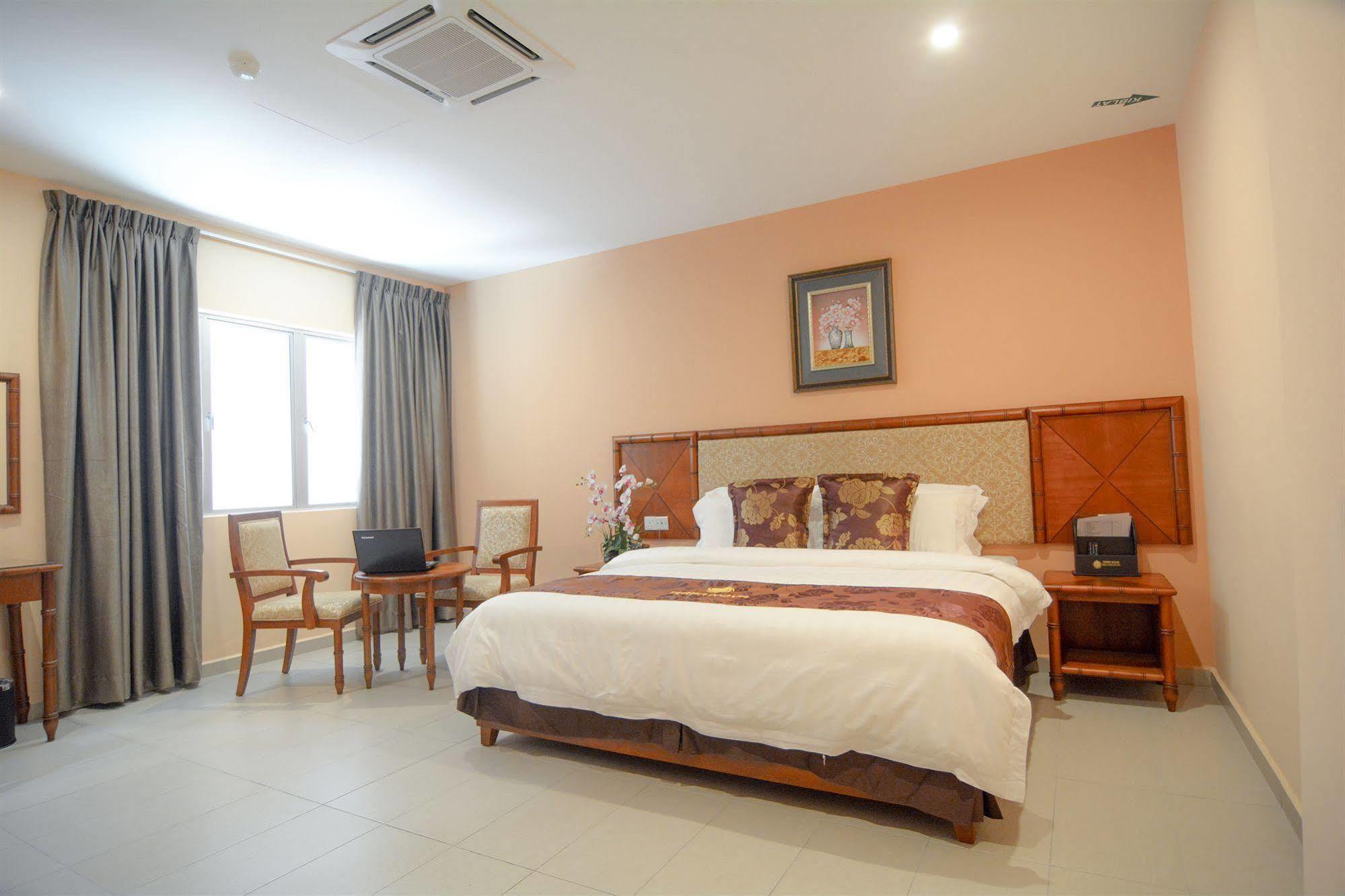 Terra Nova Hotel Malacca Exterior foto